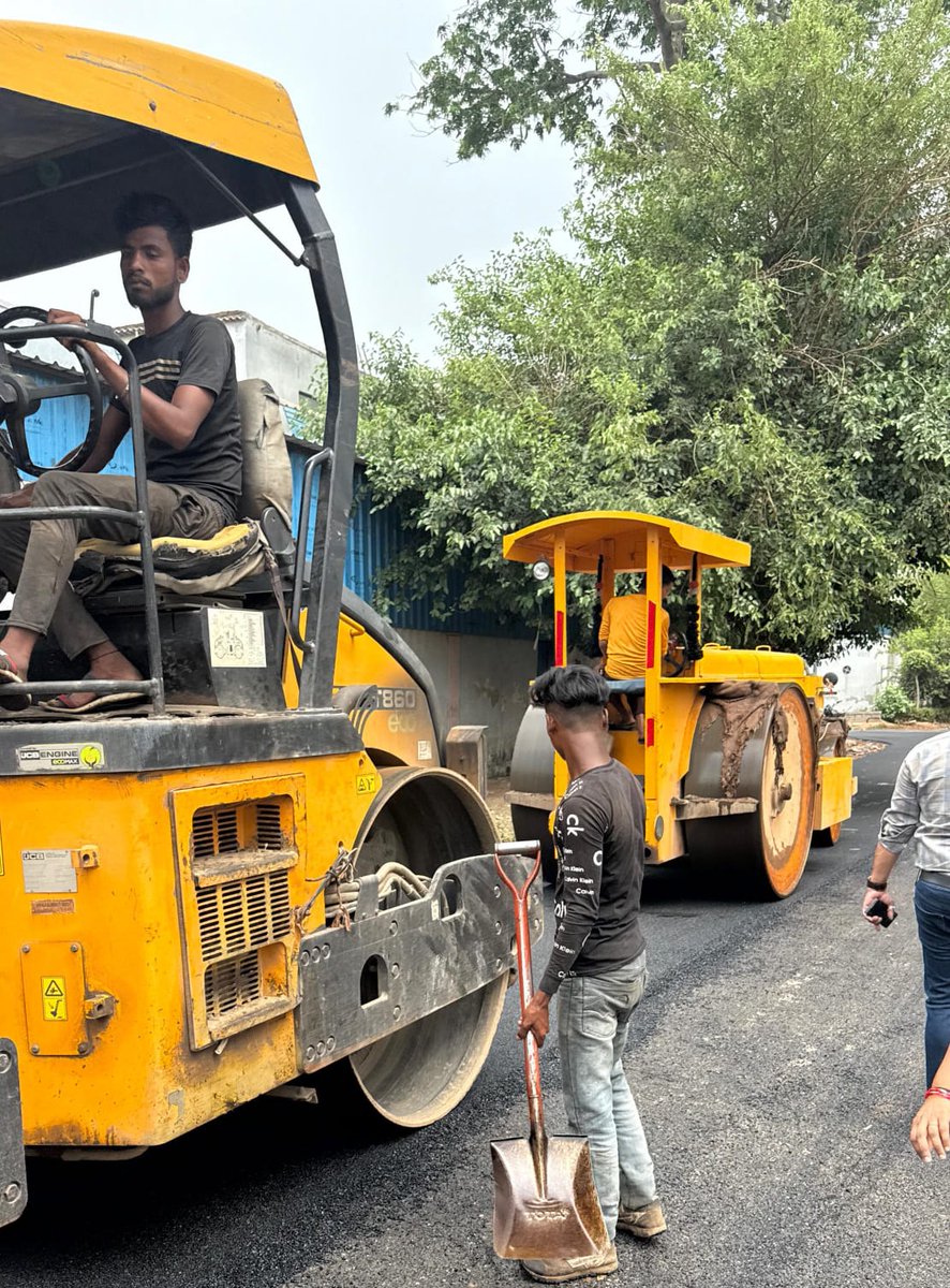 CEO@UPSIDA (@upsida) on Twitter photo Enhancing Industrial Infrastructure 🚧
SDBC roadwork has been completed at Sector B3, #UPSIDA IA, #TDSCity, #Ghaziabad.
This initiative aims to boost load-bearing capacity, improve durability, and ensure smoother logistics —paving the way for accelerated #industrialgrowth. Enhancing Industrial Infrastructure 🚧
SDBC roadwork has been completed at Sector B3, #UPSIDA IA, #TDSCity, #Ghaziabad.
This initiative aims to boost load-bearing capacity, improve durability, and ensure smoother logistics —paving the way for accelerated #industrialgrowth.