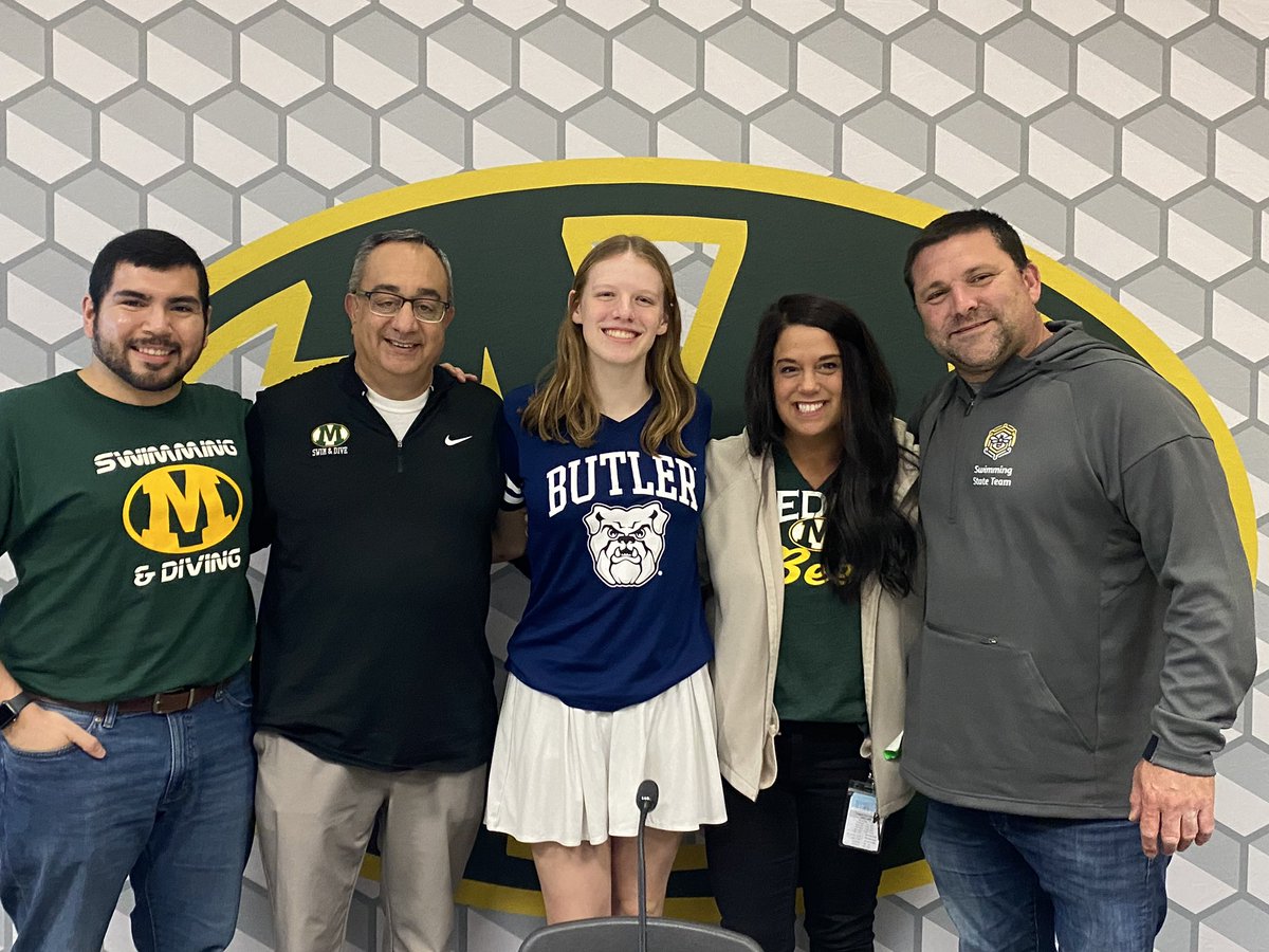 BeesSwimming's tweet photo. We had a busy May!! Three wonderful student athletes have decided to further their academic and athletic careers! Congrats Kellen, Ella, and Madeleine! #Calvin #CSU #Butler @medinaathletics @MedinaBoosters https://t.co/WO2KxGvuSZ