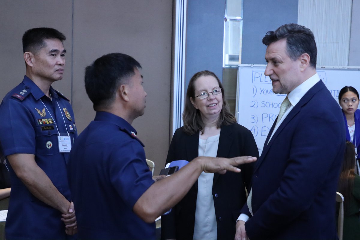 UN Philippines (@unphilippines) on Twitter photo “Through #HumanRights education—future law enforcers are equipped with critical skills to act ethically, legally & responsibly. In the 🇵🇭, it's a key step towards building trust & a just society, as envisioned in #PDP & #AmBisyon2040.”- <a href="/UNPhilippines/">UN Philippines</a> Chief <a href="/ArnaudPeral/">Arnaud Peral</a> “Through #HumanRights education—future law enforcers are equipped with critical skills to act ethically, legally & responsibly. In the 🇵🇭, it's a key step towards building trust & a just society, as envisioned in #PDP & #AmBisyon2040.”- <a href="/UNPhilippines/">UN Philippines</a> Chief <a href="/ArnaudPeral/">Arnaud Peral</a>