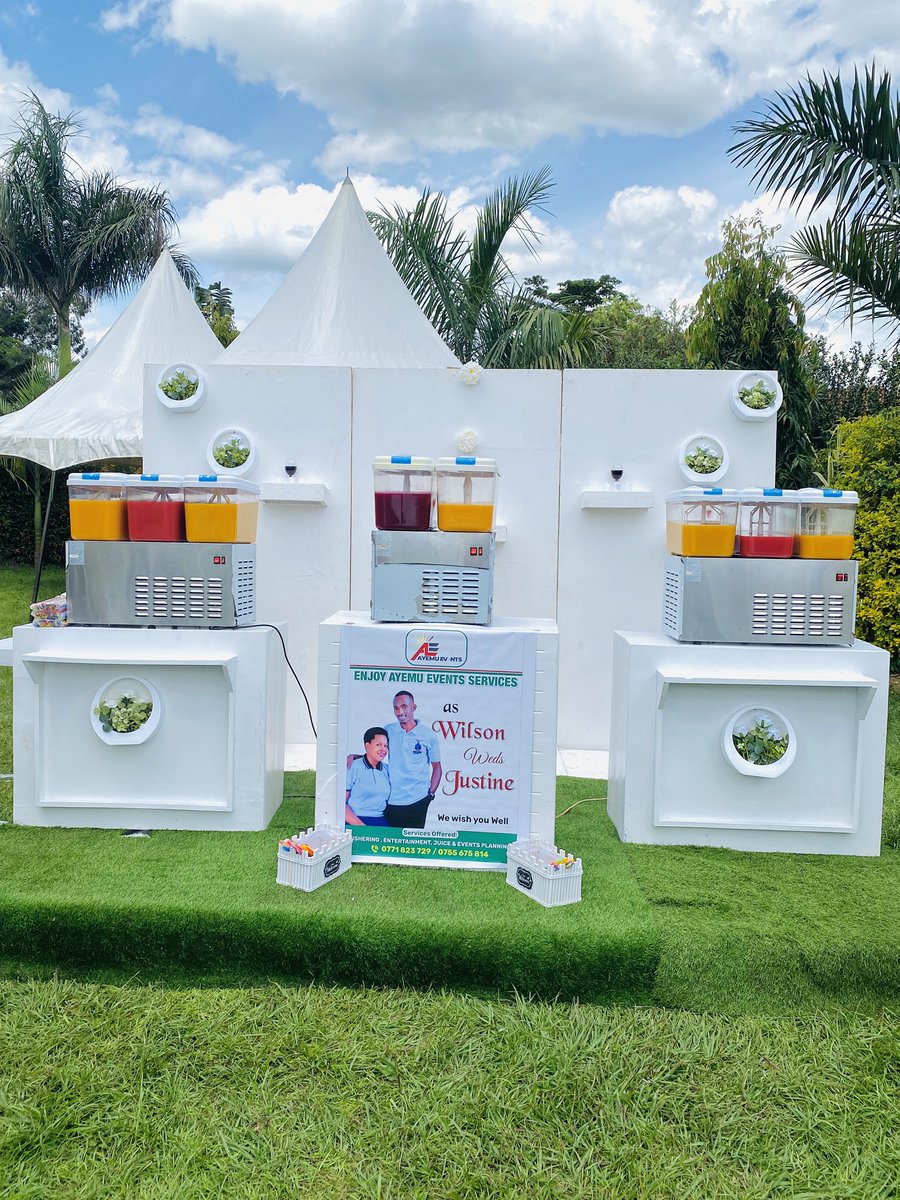 MugabeMatthew's tweet photo. And this was over the weekend as we served our guests as Wilson 💍Justine 🥰❤️nga love is beautiful thanks to everyone who came around to witness the celebrations as they enjoyed our services 
We are @AYEMU EVENTS 🔥❤️ https://t.co/Yi1QZOKJiG