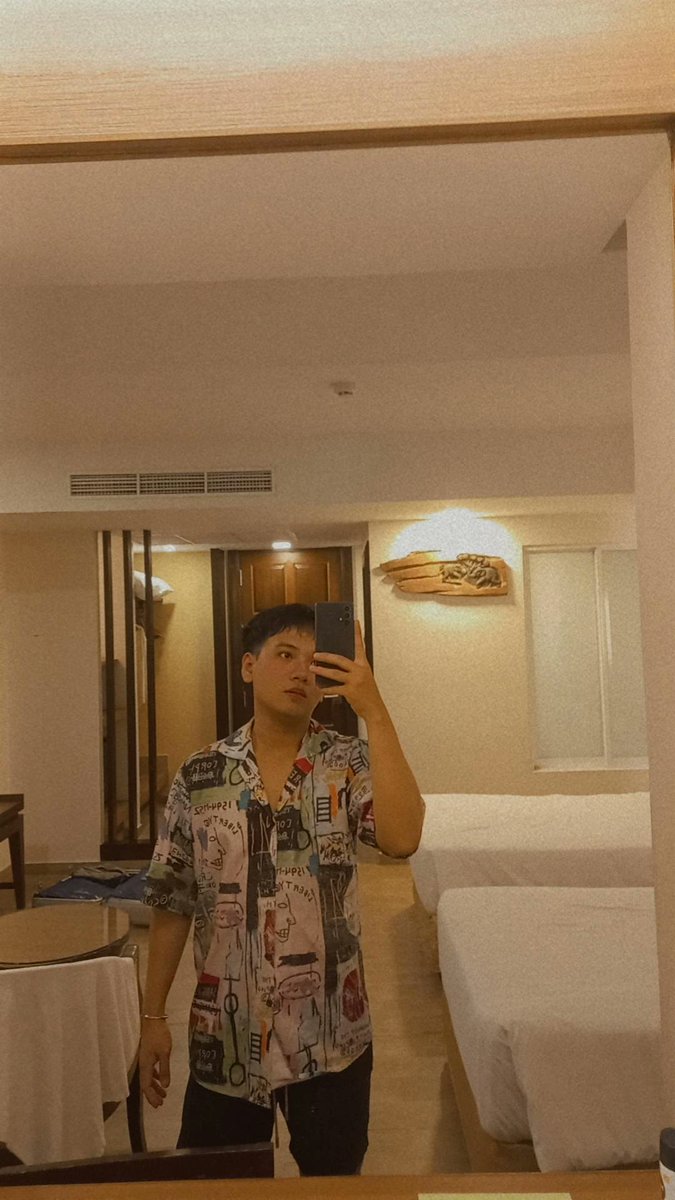 Hu đang ở Thái Lannnn