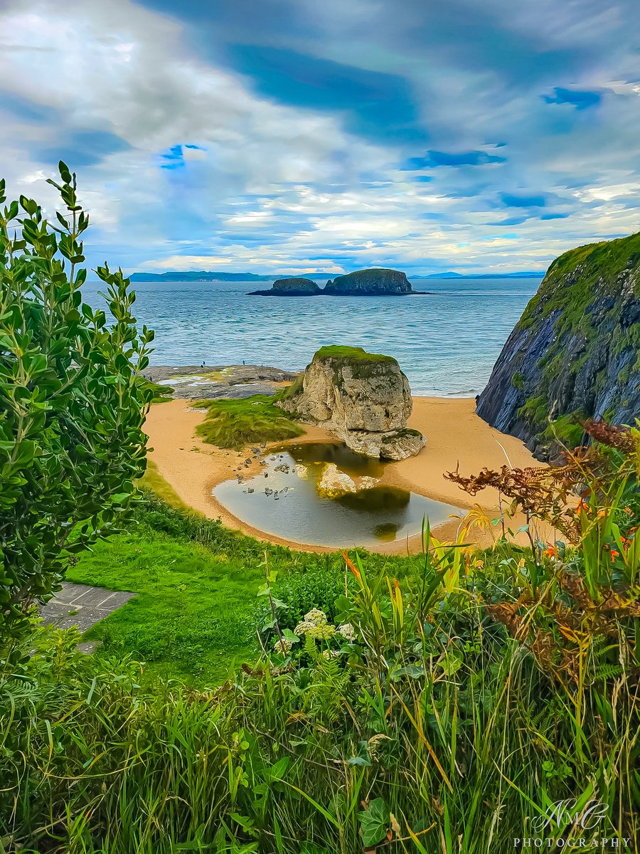 Bring back the sun. 😢 Ballintoy still looks beautiful though. #Ballintoy #northcoast #causewaycoast #photography #northernireland