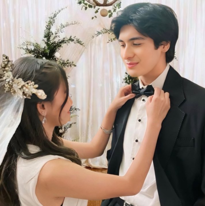 _loveadrheiz's tweet photo. @aagucite at ikakasal na sila bukas 

ASHDRESealed WITH LOVE   

#AshtineFightsBack 
#AndresStepsUp 
#AMNSETV5BandAid https://t.co/DA4ZwqnQIt