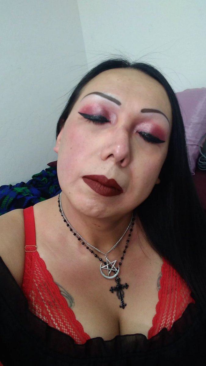 transwitch85's tweet photo. https://t.co/YkCAIl87xt