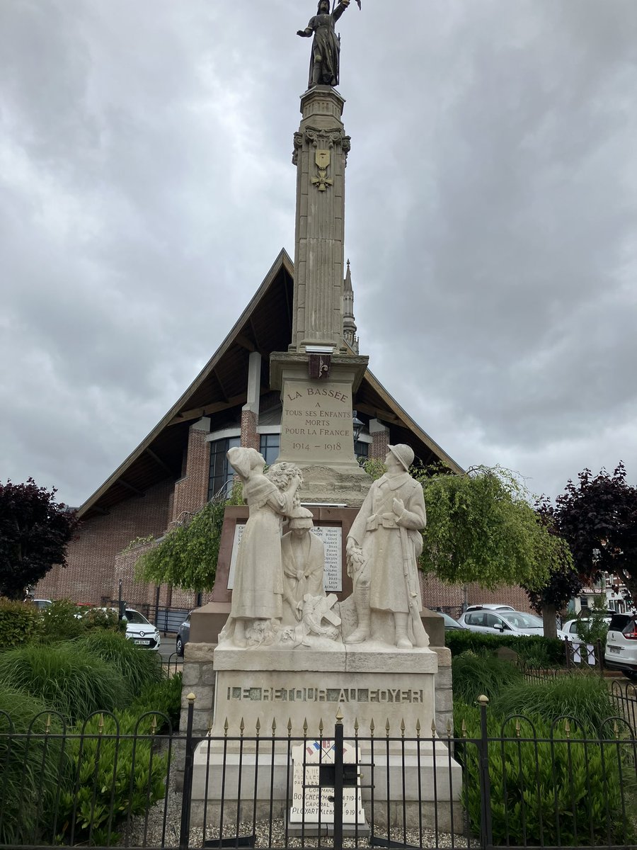 Noux le mines and La Bassee