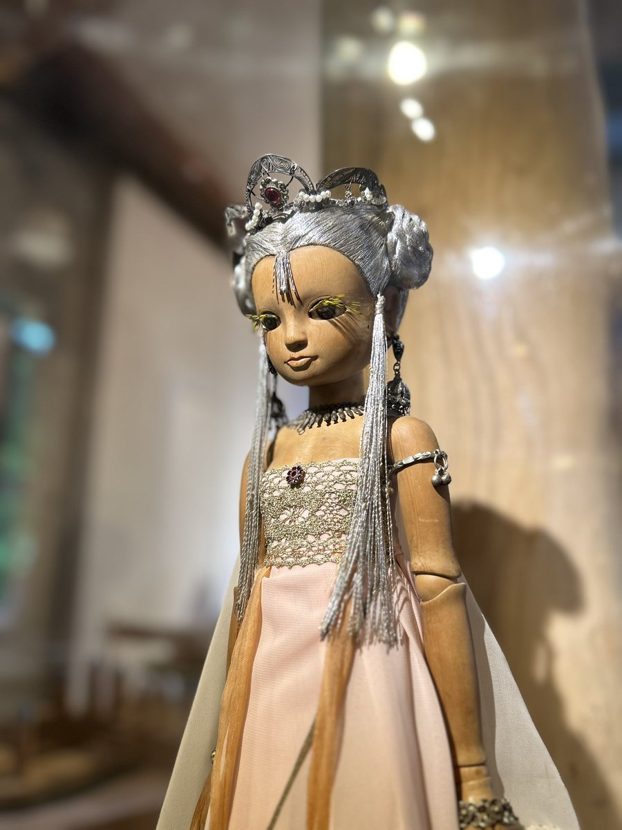 女ま館の途中、プリンプリン物語の人形がいる美術館にも立ち寄ってきた