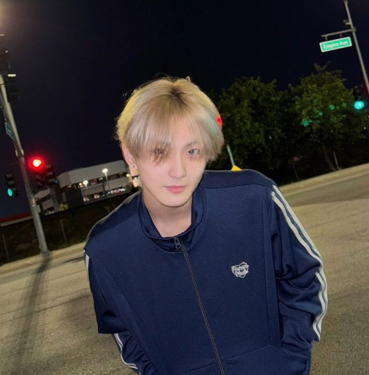 vouscailure's tweet photo. Hi, warga bxg!  

Boleh minta tolong bantu buat pilih nama (shipname) untuk kapal ᴊᴜɴɢᴡᴏɴ ᴇɴʜʏᴘᴇɴ &amp; ᴊɪᴡᴏᴏ ʜ𝟸ʜ ya, untuk vote dan kandidatnya ada di bawah!  

Rt &amp; like are appreciated supaya yang lain bisa ikut voting juga, thank you ❤ https://t.co/jvnfUzFrK7