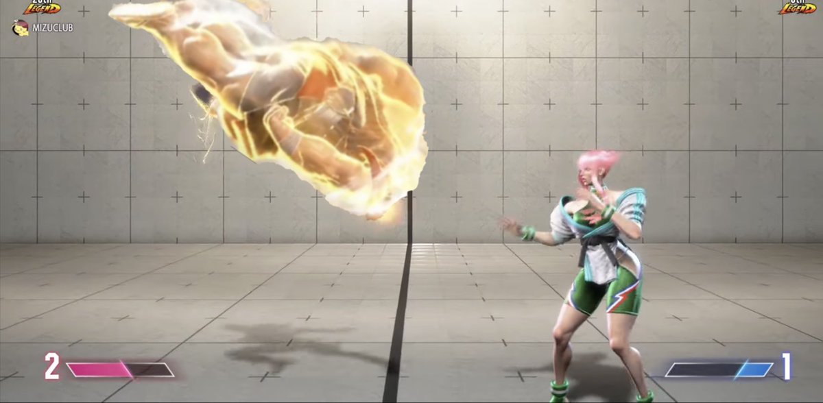 新技
「頭突きストライク」でごわす！