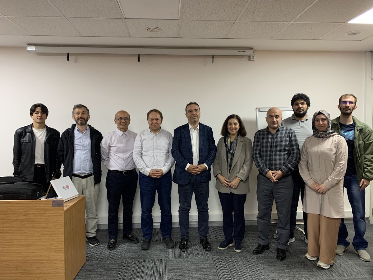 fsmvuiibf's tweet photo. İİBF Seminerler Dizisi kapsamında düzenlediğimiz Yapay Zekâ ve Uluslararası İlişkiler başlıklı seminerimiz, 26 Mayıs Pazartesi günü Haliç Yerleşkemizde gerçekleşti. 

🔗 https://t.co/NehmmlGuyV https://t.co/rSor6ah1L1