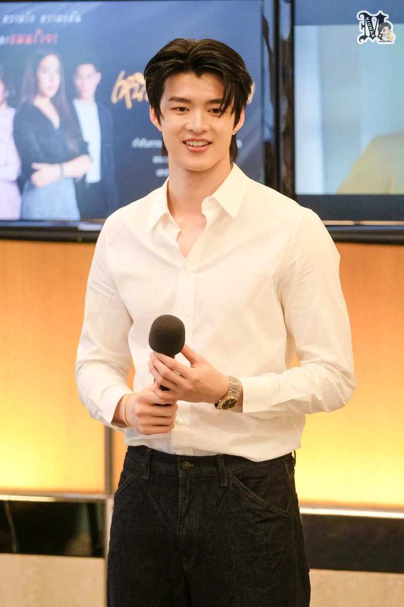 Meennicha8_ofc's tweet photo. ขอขอบคุณแฟนคลับทุกๆคนที่มาร่วมพูดคุยกับ พี่มีน หลังจากเดินสายโปรโมทละครเรื่อง "เมื่อตะวันลับฟ้าก็จะเป็นเวลาของดวงดาว" ตอนจบ ในวันนี้นะคะ 🥰

และขอบคุณแฟนคลับทีมหน้าจอที่ร่วมเทรนด์ในวันนี้ด้วยนะคะ😊🙏🏻

คืนนี้ฝากปั่น #เมื่อตะวันจะลาจอ ด้วยนะคะ มาร่วมส่งคุณปฐวีกัน 👏❤️

Until The Sun The End
#Meennicha8 #Formoon
#Area86