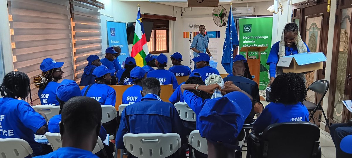 IntlCrimCourt's tweet image. The #ICCOutreach team in the #CentraAfricanRepublic held an information session with 30 students from ISM Africa on international criminal justice, the fight against impunity &amp;amp; the ICC’s mandate. #KnowledgeAsPower
 
📖 For more ➡️ icc-cpi.int/about/outreach…