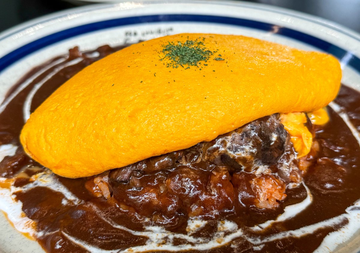 オムライス@なる∞ とろ～り卵※のハンバーグオムライス - 商品情報 - 冷凍食品・冷凍野菜