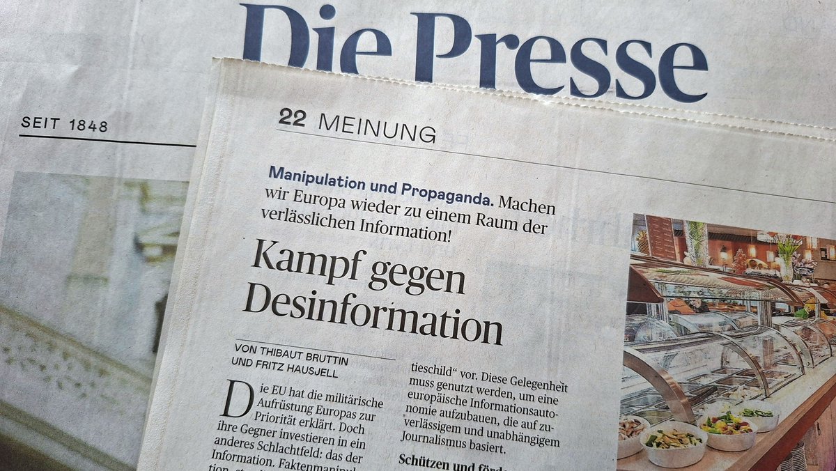 Machen wir #Europa wieder zu einem Raum der verlässlichen Information! #ReporterOhneGrenzen Österreich und <a href="/rsf/">rsf</a>.org fordern zur Abwehr von #Manipulation, #FakeNews und #Propaganda einen #EU-Demokratieschild. Dazu ein gemeinsamer Kommentar! - rog.at/europa-raum-de…