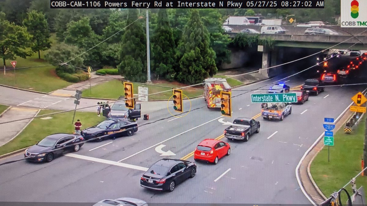 Crash blocking Powers Ferry Rd NB, at Interstate N Pkwy. Please use alternative routes. #ATLTraffic