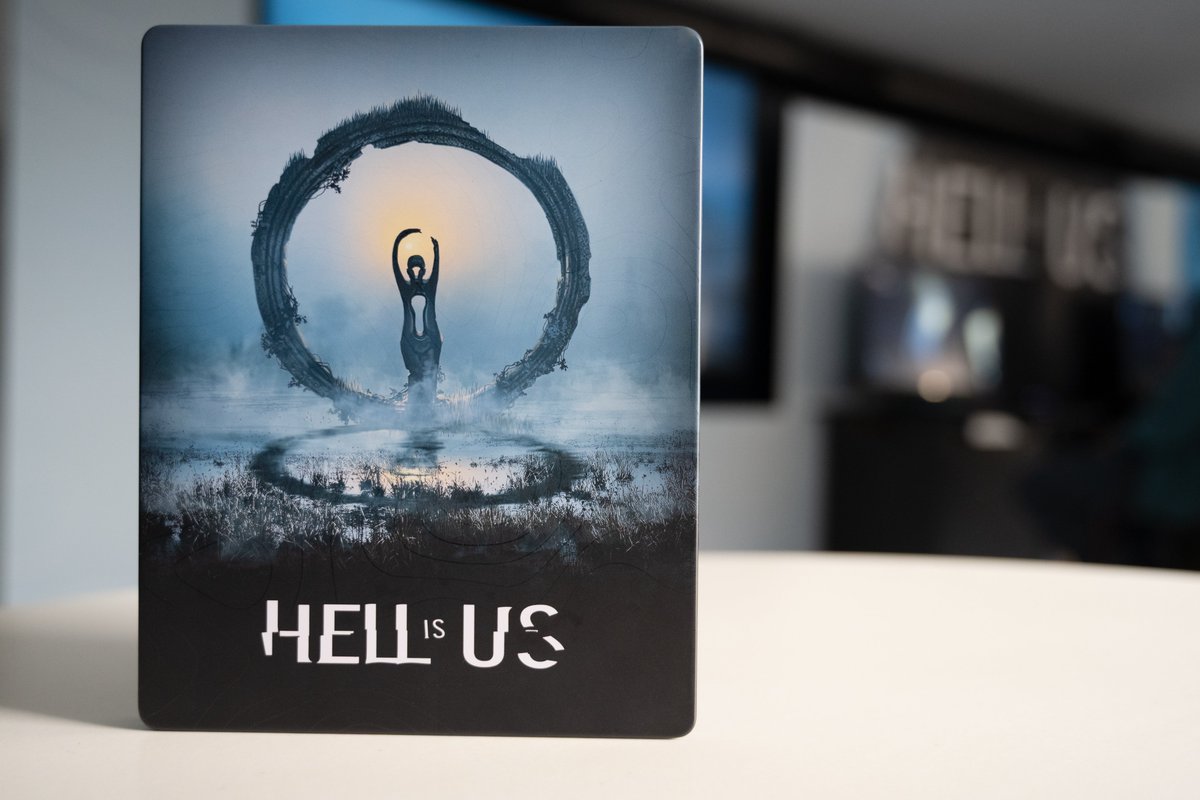 HellisUsGame's tweet image. Look at this beauty 👀
The Hell is Us Metal Case comes with the Deluxe Edition, and yes, it’s as cool as it looks.

#HellIsUs #MetalCase #DeluxeEdition