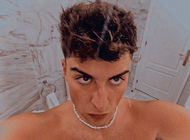 lovinglylover's tweet image. — burn .