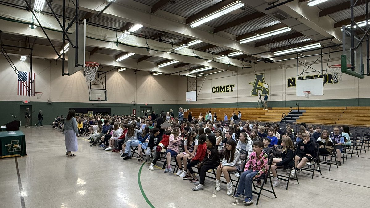 🎓✨ 4th Grade Academic Awards Ceremony is about to begin! 🌟

Join us LIVE to celebrate the achievements of our amazing students! 📚🏅

Watch here: youtube.com/live/mLIruPAfL…

#AcademicAwards #4thGrade #CelebrateSuccess #LiveEvent #ProudMoment