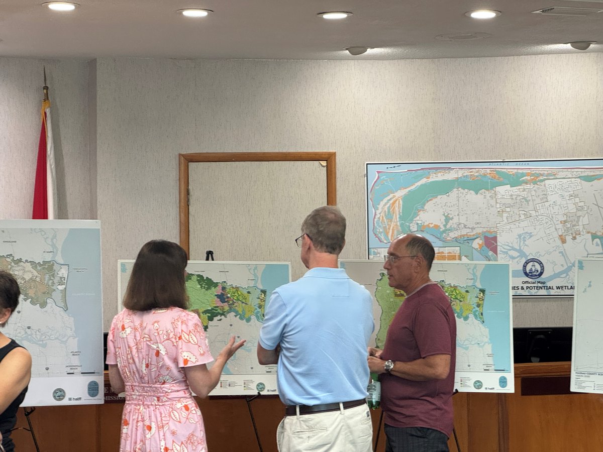 To view pictures from the week of May 16 - May 23, 2025, please click here: thecountyinsider.com/home/week-in-p…