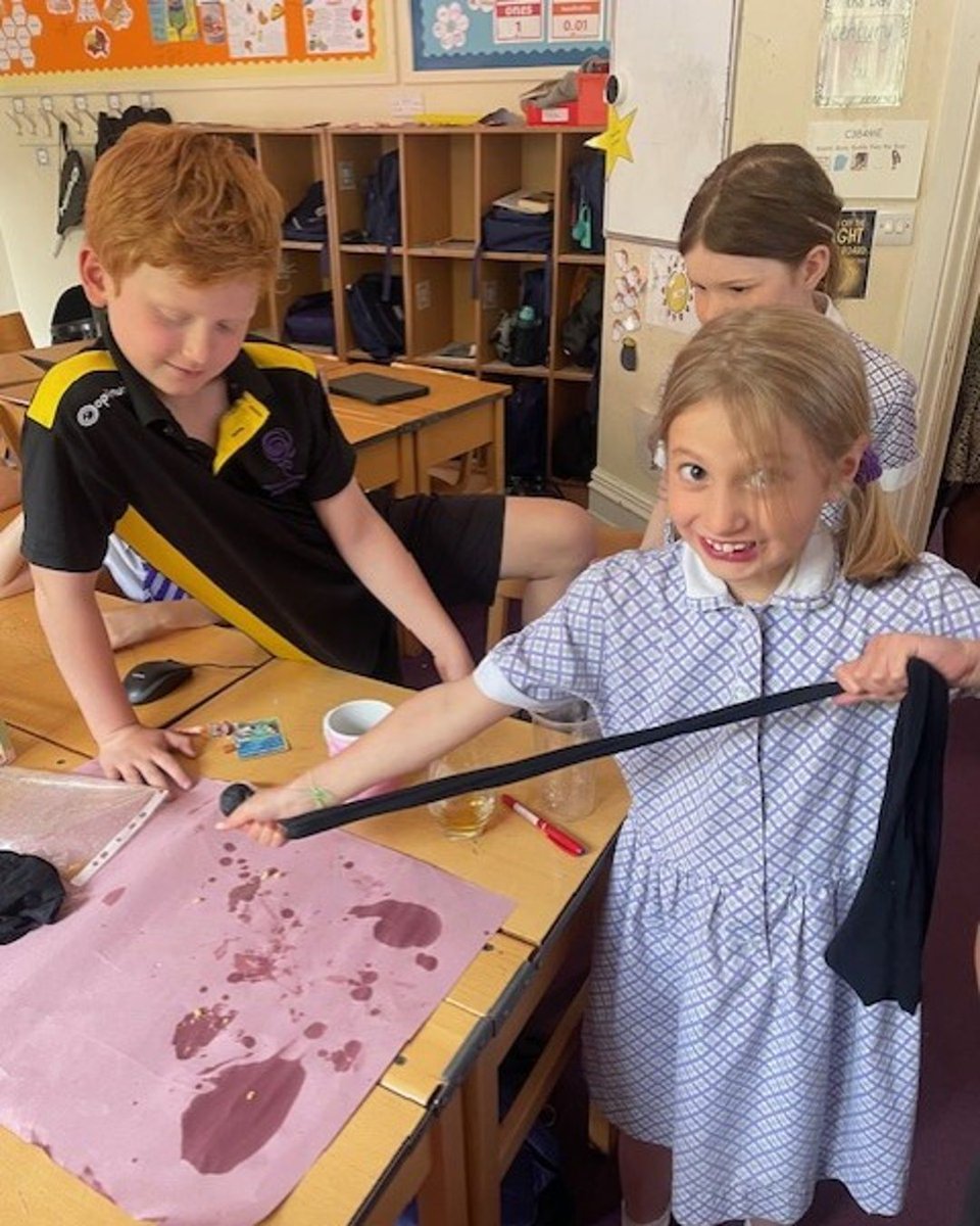 The children had a brilliantly squishy time exploring how our digestive system works! There were giggles, gasps, and plenty of “ewws,” but most of all, there was lots of laughter and learning!