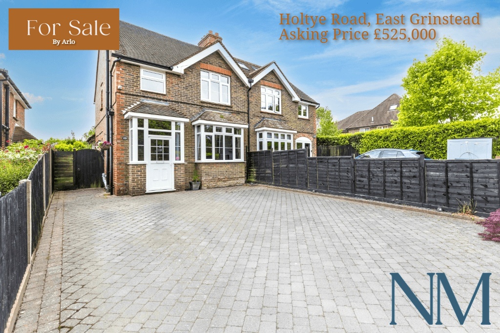 NewMoveProperty's tweet image. 🏡 Fresh Listing!
This 3-bed semi-detached in East Grinstead blends modern updates with classic charm—perfect for family life.

✅ Spacious &amp;amp; stylish
✅ Ideal location
✅ Move-in ready

📌 View details: bit.ly/4kebexX

#PropertyForSale #EastGrinstead #NewMove