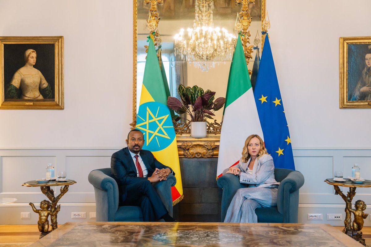 EthiopianNewsA's tweet photo. The leaders of #Ethiopia and #Italy reviewed ongoing cooperation and explored new avenues for further collaboration through increased investments and at the multilateral level.
https://t.co/rZYvaiKSNi https://t.co/PGknyqOwMm