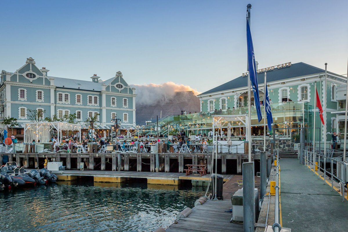 Love Cape Town (@lovecapetown) on Twitter photo Stand a chance to win a R5000 <a href="/VandAWaterfront/">vandawaterfront</a> gift card and a one-night stay, including breakfast, for a family of four at the <a href="/RadissonRed/">Radisson RED</a> Cape Town💃
Enter here: capetown.travel/win-the-ultima…
Entries close at 12pm on Tues, 3 June 2025. The winner will be announced later that day. Stand a chance to win a R5000 <a href="/VandAWaterfront/">vandawaterfront</a> gift card and a one-night stay, including breakfast, for a family of four at the <a href="/RadissonRed/">Radisson RED</a> Cape Town💃
Enter here: capetown.travel/win-the-ultima…
Entries close at 12pm on Tues, 3 June 2025. The winner will be announced later that day.