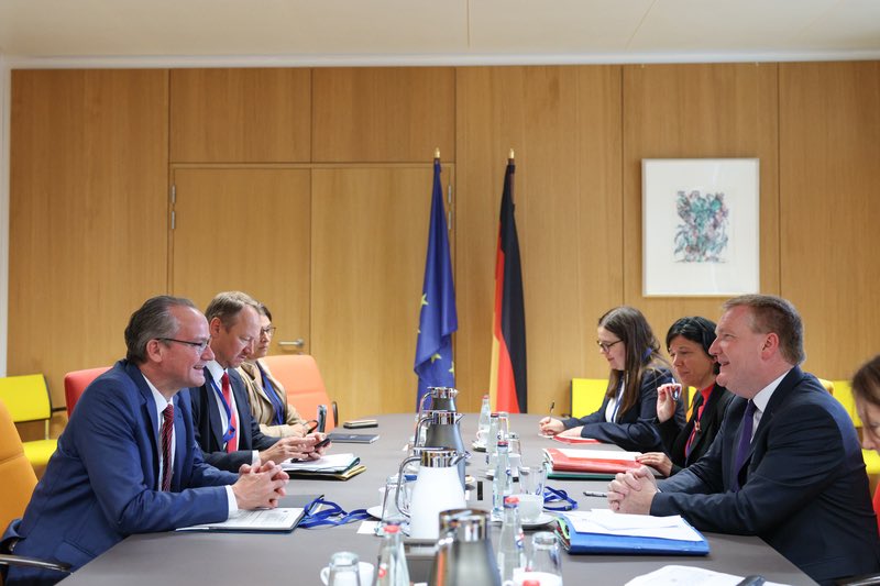 Michael McGrath (@eucssrmcgrath) on Twitter photo Congratulations to <a href="/GuntherKrichba3/">Gunther Krichbaum</a> on his recent appointment as Minister of State <a href="/GermanyDiplo/">GermanForeignOffice</a>.
We met ahead of today’s General Affairs Council.
🇩🇪 has a strong voice and it is important they use it, including on rule of law and fundamental rights issues. Congratulations to <a href="/GuntherKrichba3/">Gunther Krichbaum</a> on his recent appointment as Minister of State <a href="/GermanyDiplo/">GermanForeignOffice</a>.
We met ahead of today’s General Affairs Council.
🇩🇪 has a strong voice and it is important they use it, including on rule of law and fundamental rights issues.
