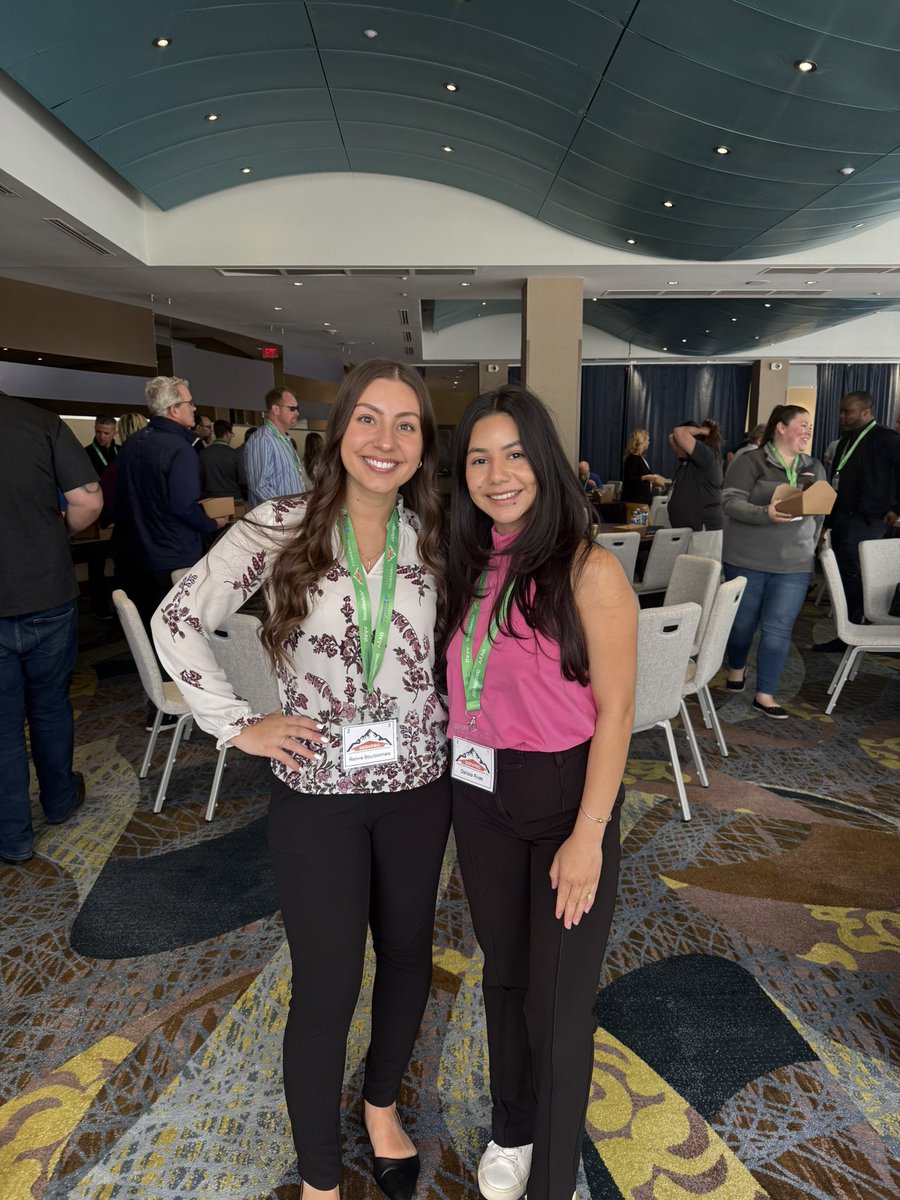SERVPROofSEMC's tweet photo. Renee had a wonderful time at SERVPROβs Commercial Sales Summit in Baltimore ππ§‘ The strength of our SERVPRO brand is what sets us apart! π
#alwayslearning #alwaysgrowing #restoration #cleaning #servpro #servprocss #commercialsalessummit #servprostrong #baltimore https://t.co/moV0imVdGs