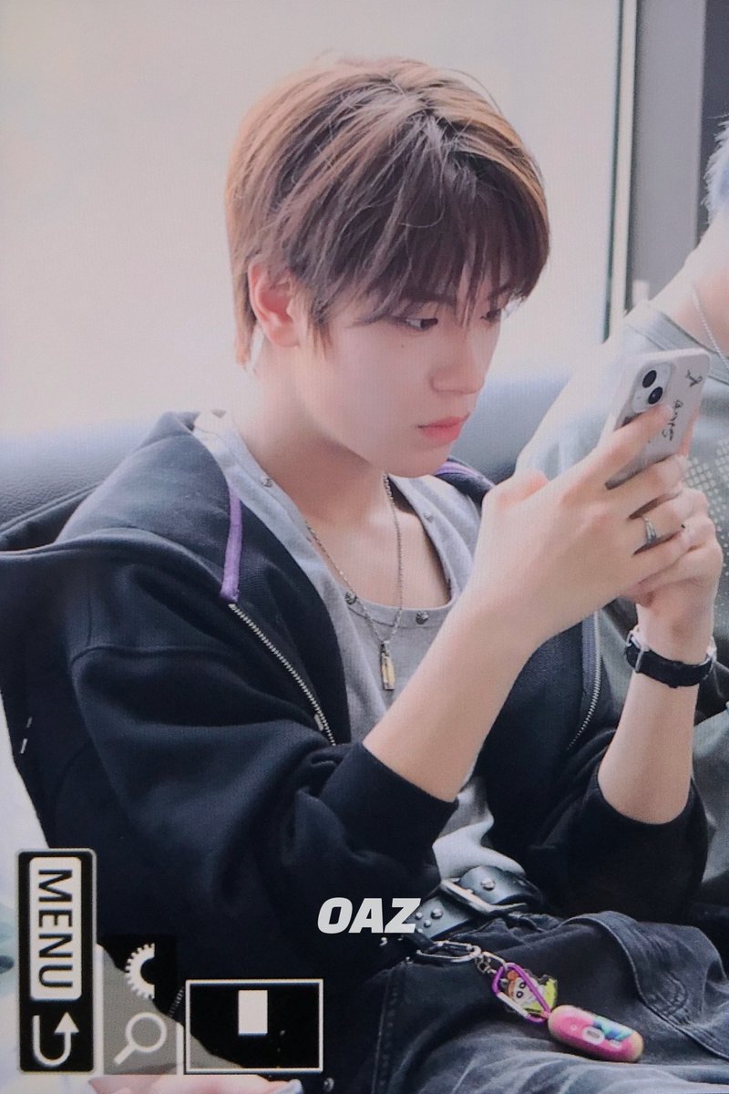 250527
🛫🛫🛫

#CLOSEYOUREYES #클로즈유어아이즈
#클유아 #CYE #송승호 #SONGSEUNGHO