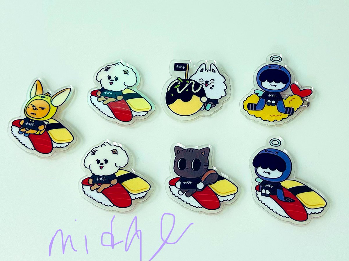 ヨンモン ファンチュン バムグッ ダゴニャン フムニャリン フェイスクッション ヨンモン ファンチュン バムグッ ダゴニャン フムニャリン フェイス