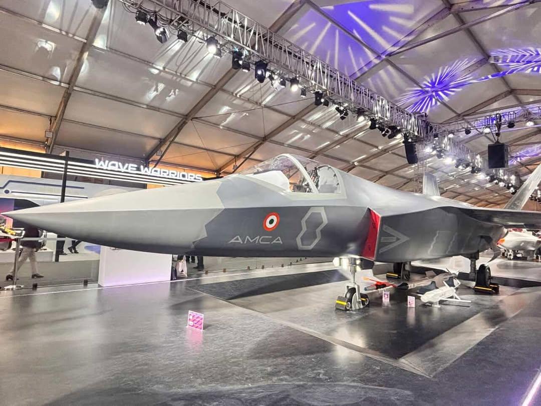 GHARSH511's tweet photo. 🚨 AMCA is back on track! Indian MoD clears public-private partnership model to fast-track the fifth-gen stealth fighter project. A bold step toward self-reliance in defense tech. #AMCA #AtmanirbharBharat #IndianAirForce #MakeinIndia https://t.co/Rbs6N0cmOF