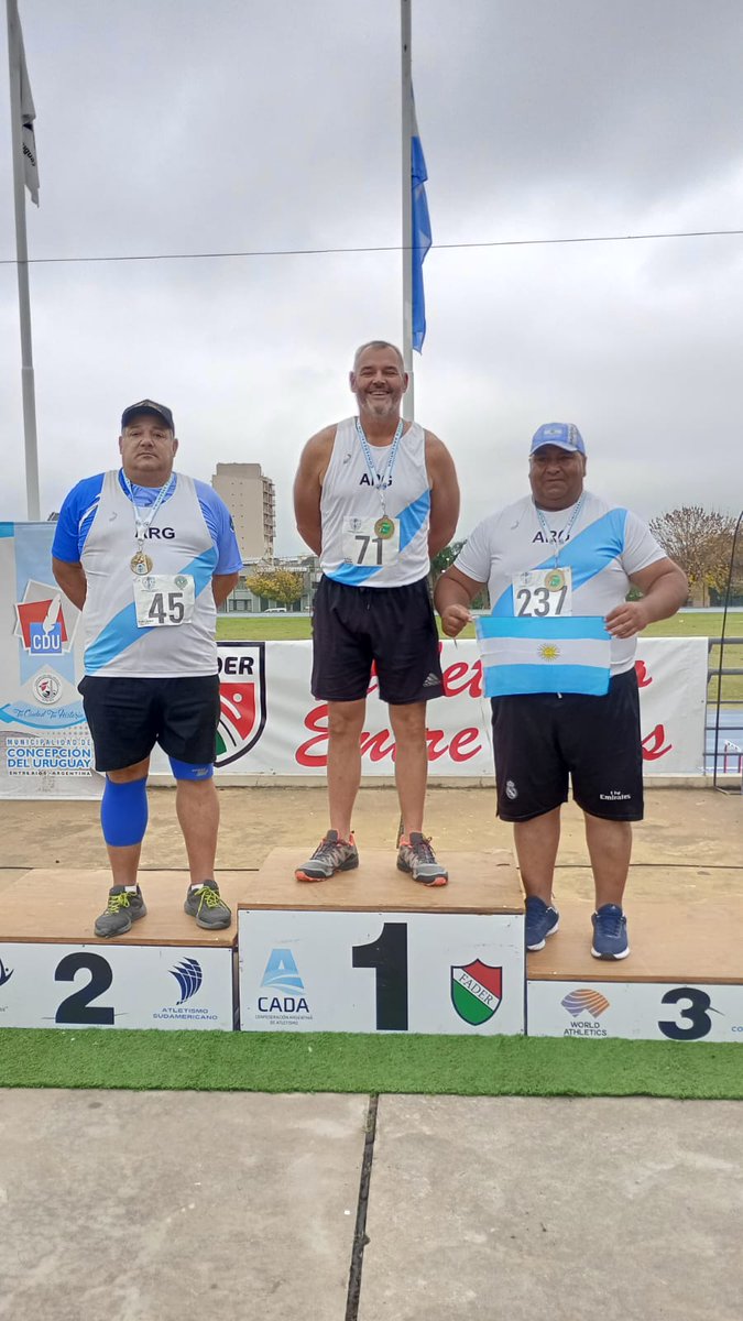 Triple de Oro para Marcelo Chirino 🥇en el Torneo Gran Prix del #Mercosur en Concepción del Uruguay. Primeros puestos en Lanz. de Bala, Martillo y Disco!