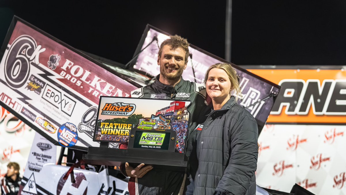 Kaleb___Johnson's tweet photo. 3 in a row at @HusetsSpeedway! This team has been nothing short of on point each and every night. Thankful for @maytag15 and Betty for giving me the opportunity of a lifetime. Looking forward to seeing what we can do with a lot of big races coming up! https://t.co/wBbZ9EVqfI