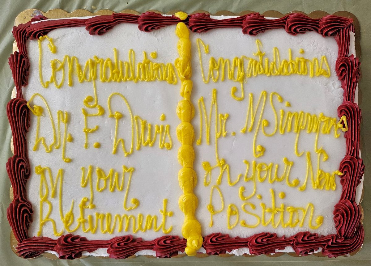 WHS_Seminoles's tweet image. Westside’s Science Department celebrated the retirement of Dr. Fatimah Davis after 37 years in education, &amp;amp; the promotion of Coach Marion Simmons, who is heading to Appling Middle School in his new position as Education Support Specialist.
#Built4Bibb #WestsidePride
