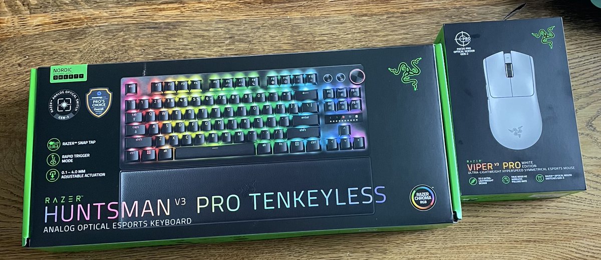 Ty for best keyboard and mouse <a href="/Razer/">R Λ Z Ξ R</a> <a href="/NoxziFv/">NoxziFv</a> 😍