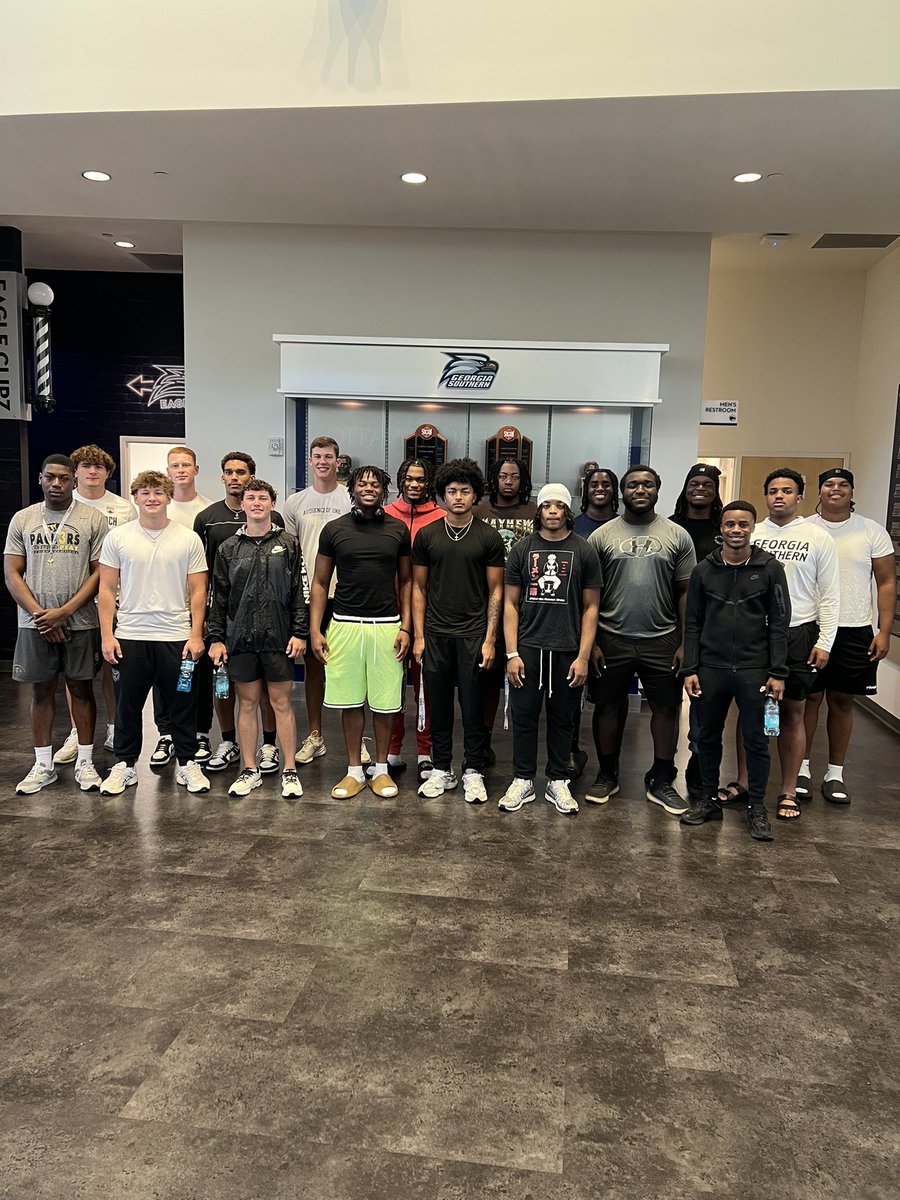25 EAGLES ARE FINALLY IN THE BORO!!!! This group will forever hold a special place in my heart!! Excited to see what these guys accomplish in their time in Statesboro🤍🦅