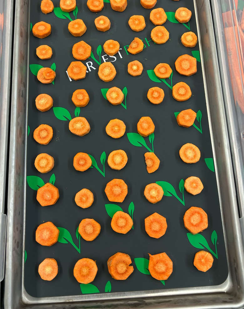Purdue Food Science (@purduefoodsci) on Twitter photo Freeze-drying is becoming a popular home food preservation method as units become more affordable. A new <a href="/PurdueExtension/">Purdue Extension</a> publication by two FEMI student researchers explores food safety, freeze-drying vs. dehydrating and top foods to freeze-dry. edustore.purdue.edu/fs-160-w.html Freeze-drying is becoming a popular home food preservation method as units become more affordable. A new <a href="/PurdueExtension/">Purdue Extension</a> publication by two FEMI student researchers explores food safety, freeze-drying vs. dehydrating and top foods to freeze-dry. edustore.purdue.edu/fs-160-w.html