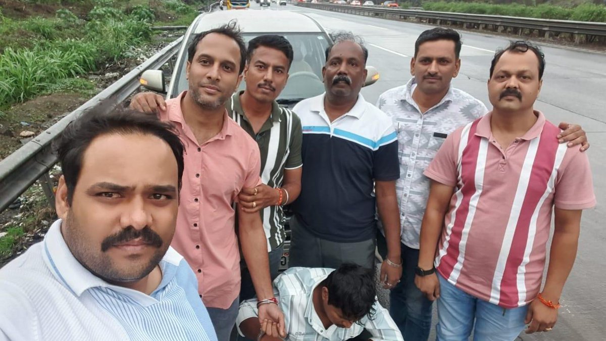 mid_day's tweet image. Chain snatcher who injured Ghatkopar resident last week nabbed from Pune

Via:  Aishwarya Iyer 

#ghatkopar #pune #chainsnatcher

mid-day.com/mumbai/mumbai-…