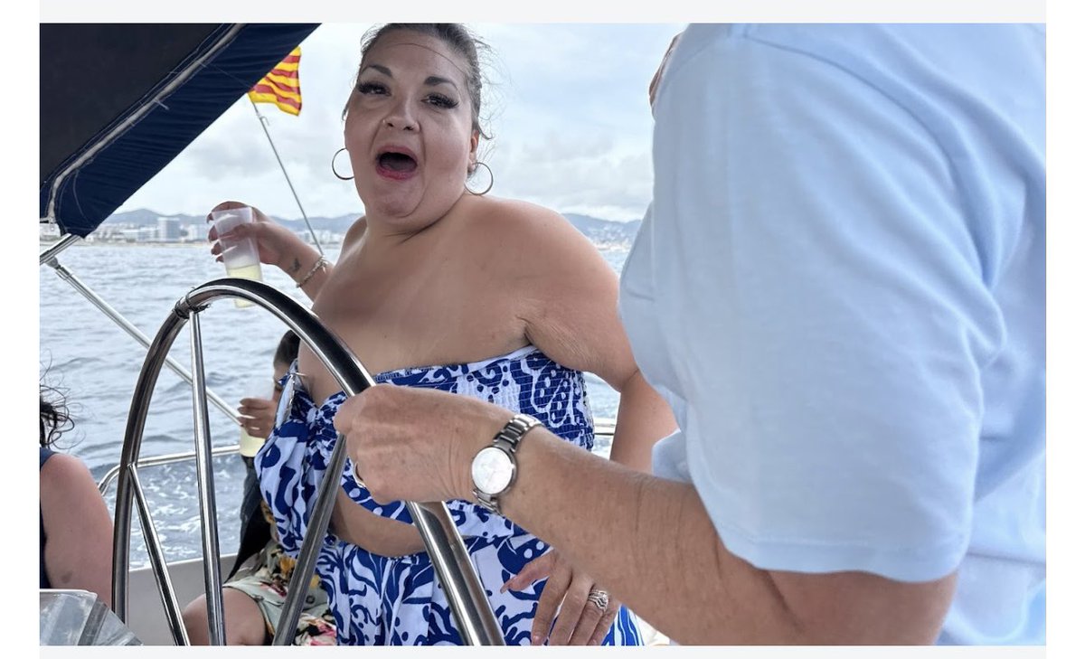 SteveSSanders's tweet image. Current situation on trip purchased from @ViatorTravel: captain of Spanish @bdasailing sailboat creating dangerous situation by serving alcohol to intoxicated people and allowing drunk, incapacitated people to take wheel while he goes below deck. Seems dangerous and illegal.