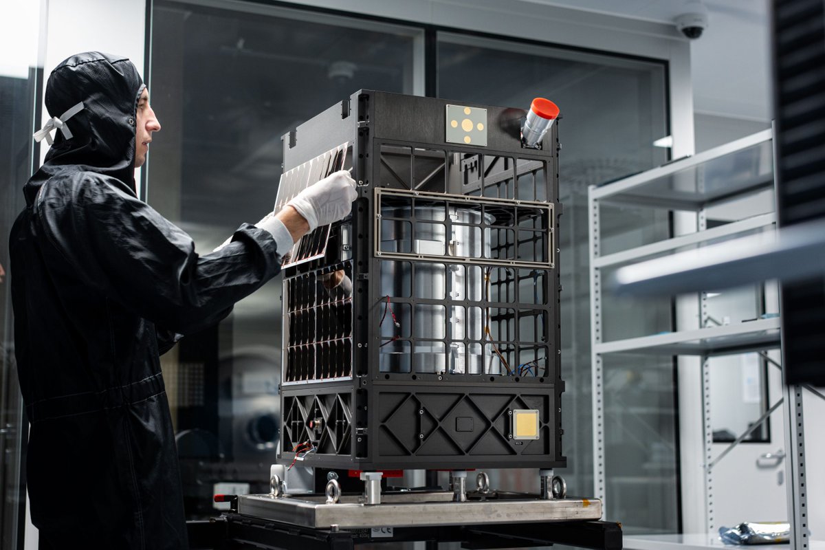 EnduroSat raises $49 million to mass produce larger satellites spacenews.com/endurosat-rais…