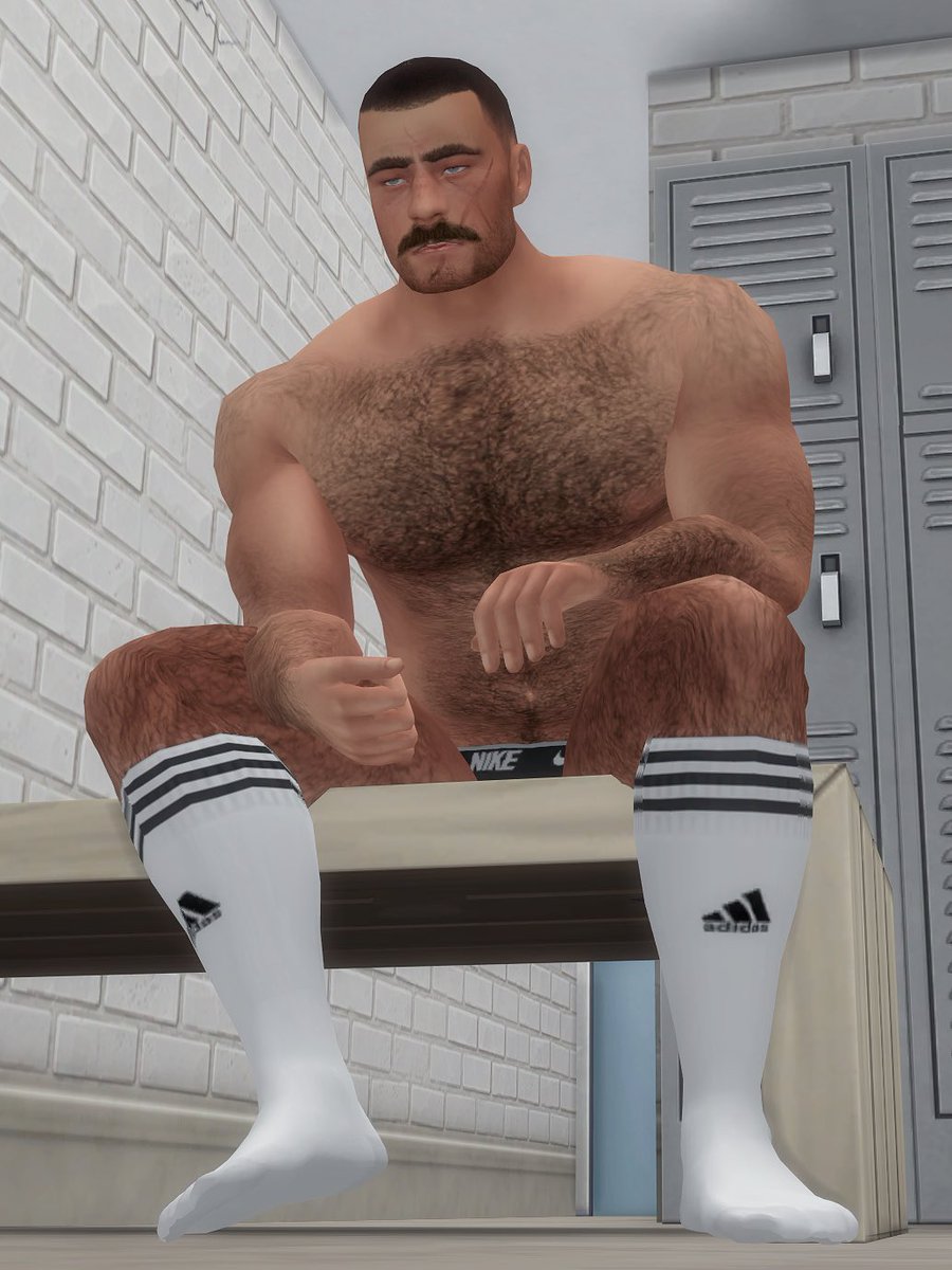 Locker room #TheSims4 #TS4 #ShowUsYourSims