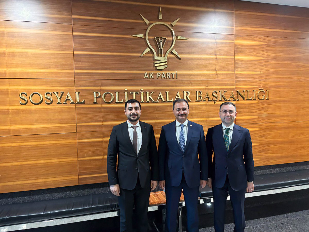 📍AK Parti Genel Merkezi

İl Genel Meclis Başkanımız Ali İhsan Gürel’e ve İl Gençlik Kolları Başkanımız Hasan Baki Çavdar’a değerli ziyaretleri dolayısıyla teşekkür ediyor, çalışmalarında başarılar diliyorum.

<a href="/aliihsangurel60/">Ali İhsan Gürel</a> 
<a href="/hasanbakicavdar/">Hasan Baki Çavdar</a> 
<a href="/akpartitokat/">AK Parti Tokat</a> 
<a href="/akgenctokat/">AK Gençlik Tokat</a>