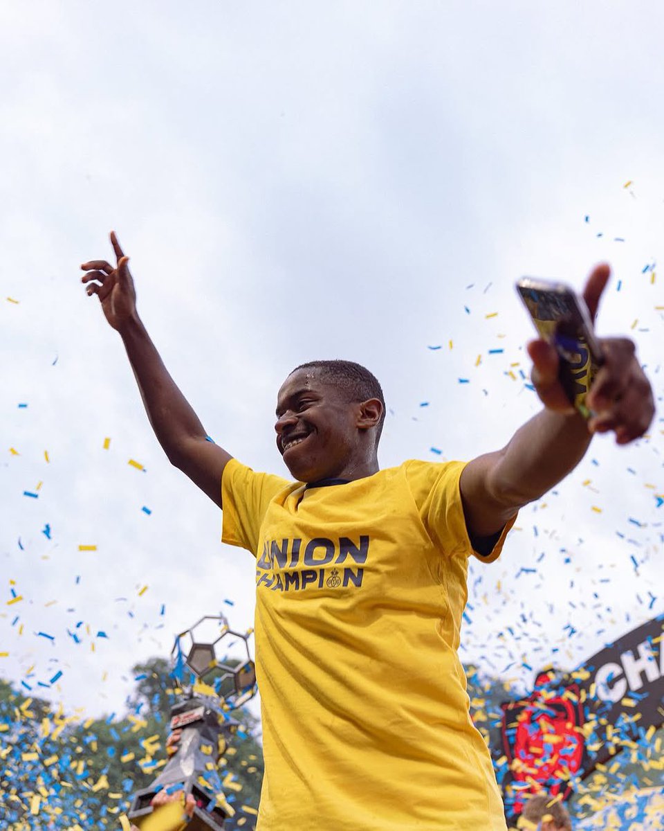 leopard243's tweet photo. 𝑺𝒂𝒅𝒊𝒌𝒊 👉🏾🏆

#RDC | #Congo | #LeopardLeaderFoot https://t.co/phSAeYWBXB