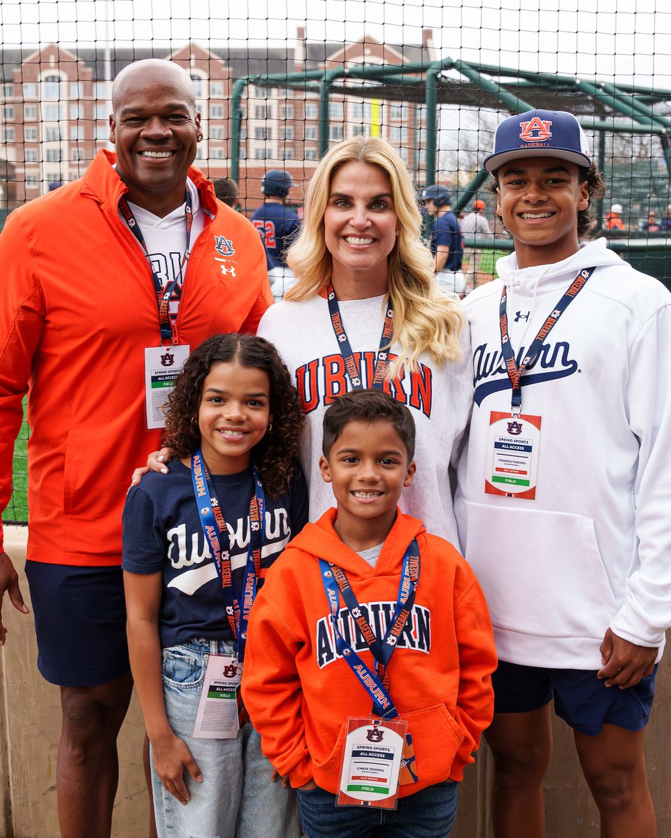 Auburn Baseball (@auburnbaseball) on Twitter photo Forever the first Hall of Famer from the SEC.
Happy birthday, <a href="/TheBigHurt_35/">Frank Thomas</a>!
#WarEagle Forever the first Hall of Famer from the SEC.
Happy birthday, <a href="/TheBigHurt_35/">Frank Thomas</a>!
#WarEagle
