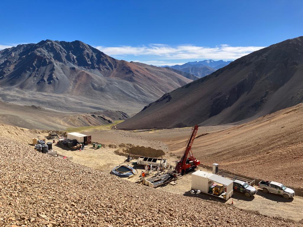 El Pregón Minero (@elpregonminero) on Twitter photo <a href="/PampaMetals/">Pampa Metals</a> : encuentra una “mineralización de cobre y Oro de la más alta ley, en Piuquenes
editorialrn.com.ar/pampa-metals-e… <a href="/PampaMetals/">Pampa Metals</a> : encuentra una “mineralización de cobre y Oro de la más alta ley, en Piuquenes
editorialrn.com.ar/pampa-metals-e…