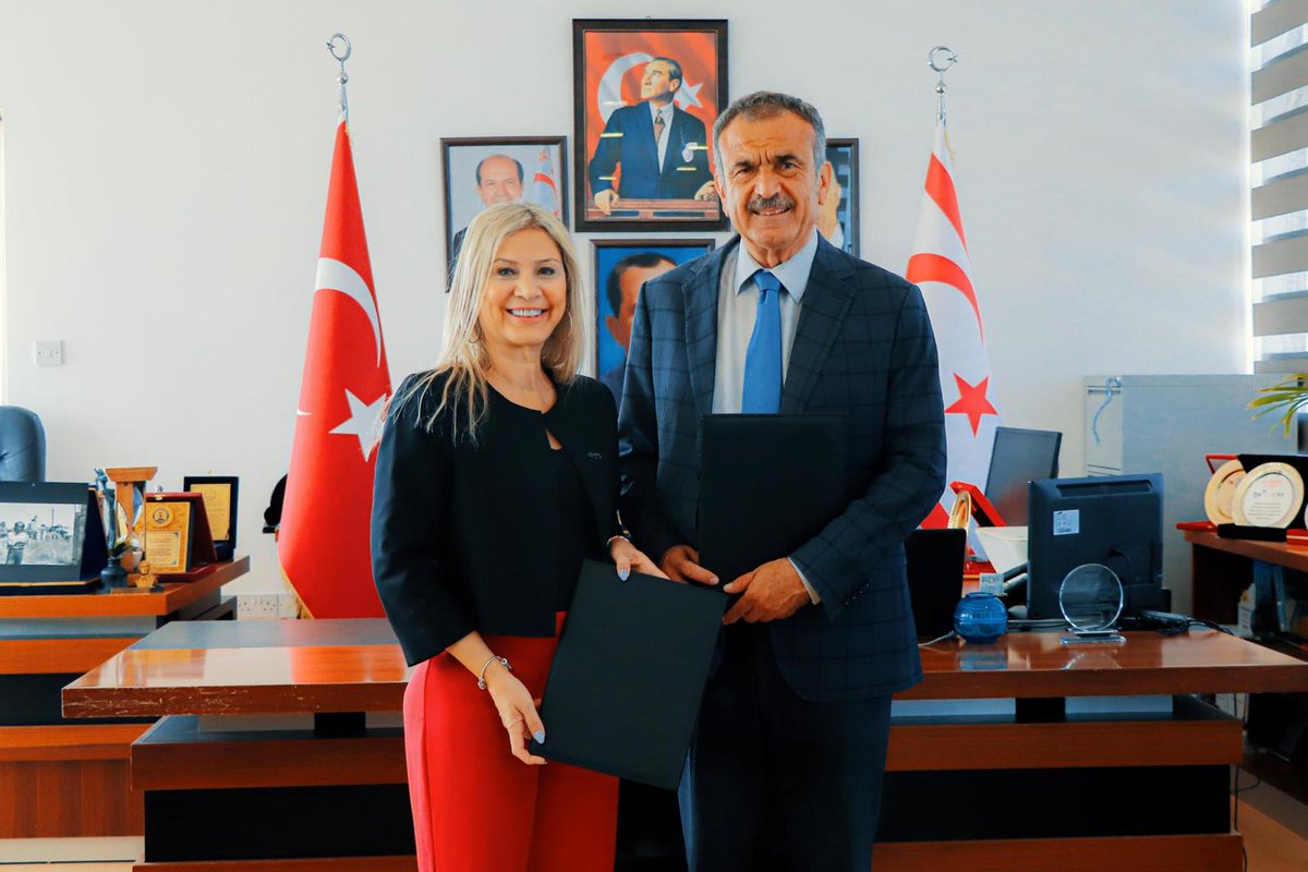 CWUOfficial's tweet photo. GAZİMAĞUSA BELEDİYESİ İLE KIBRIS BATI ÜNİVERSİTESİ ARASINDA İŞ BİRLİĞİ PROTOKOLÜ İMZALANDI

Gazimağusa Belediyesi ile Kıbrıs Batı Üniversitesi arasında, kentin gelişimine ve öğrencilerin aktif katılımına olanak sağlayacak önemli bir iş birliği protokolü imzalandı. https://t.co/teaRJq9MpN