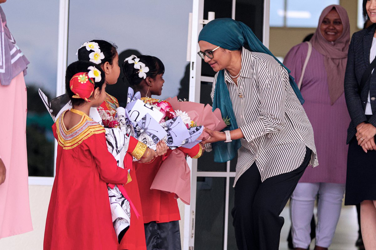 FVMCouncil's tweet photo. We are honored to receive Japan’s Ambassador @JapanAmbMV and Minister of Agriculture &amp; Animal Welfare @mmaryambu. They were welcomed at the airport by Mayor @ismailrafeeq, Deputy Mayor Mohamed Fikree, and Council members. 
#Fuvahmulah #JapanMaldives https://t.co/OQv2Up3OMR