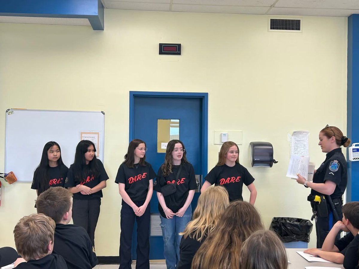 JRS Middle School tweet media