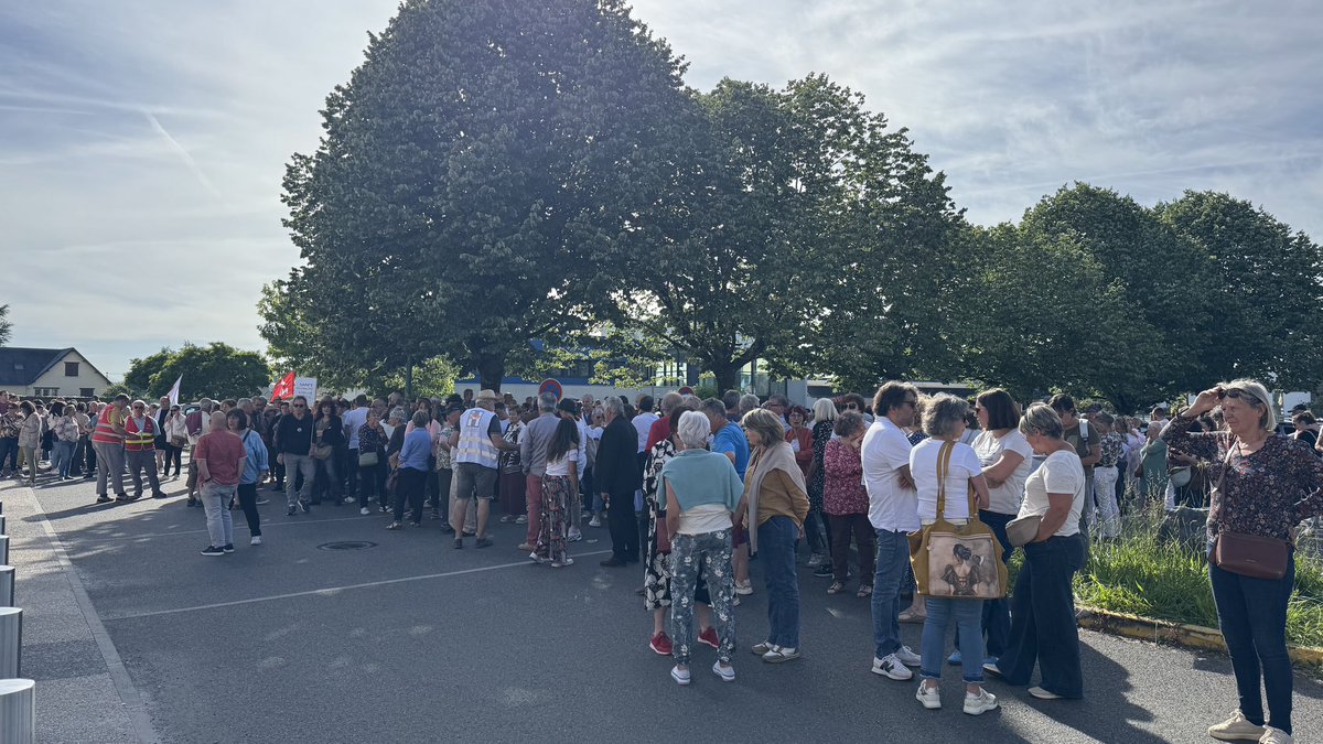 Elise Daycard tweet media