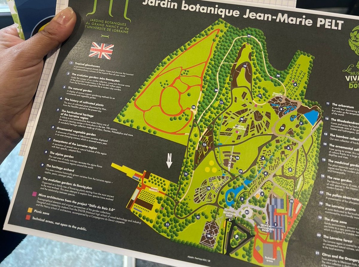 Les élèves de 5️⃣è2️⃣, 5️⃣è3️⃣ et 4️⃣è1️⃣ se sont rendus au Jardin botanique de Nancy dans le cadre de leur programme de SVT. Une belle journée ensoleillée et haute en couleurs 😎
🌸🏵🌷🪻⚘️🪴🌺🌼🌷🌿🌾